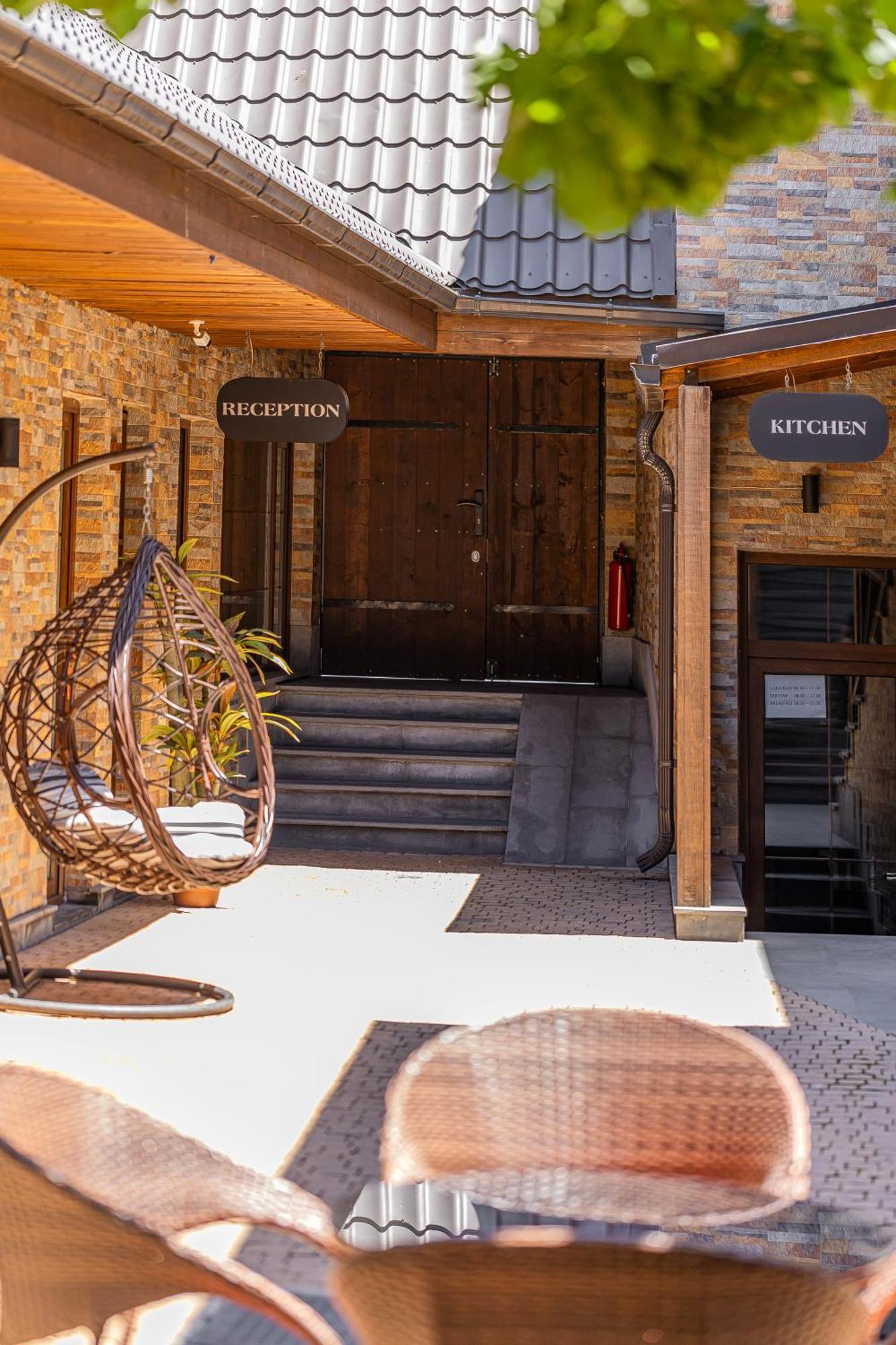 Boutique Living Hotel Yerevan Ngoại thất bức ảnh