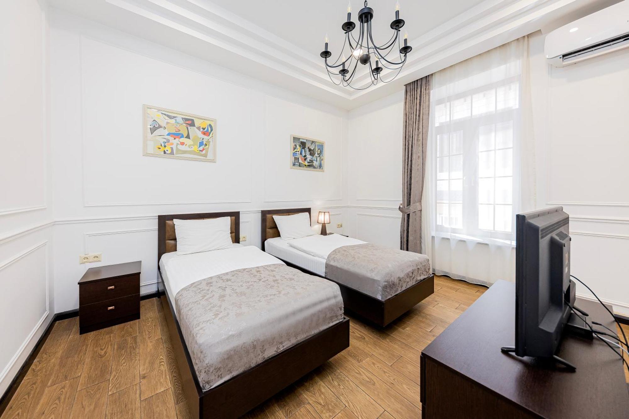 Boutique Living Hotel Yerevan Ngoại thất bức ảnh