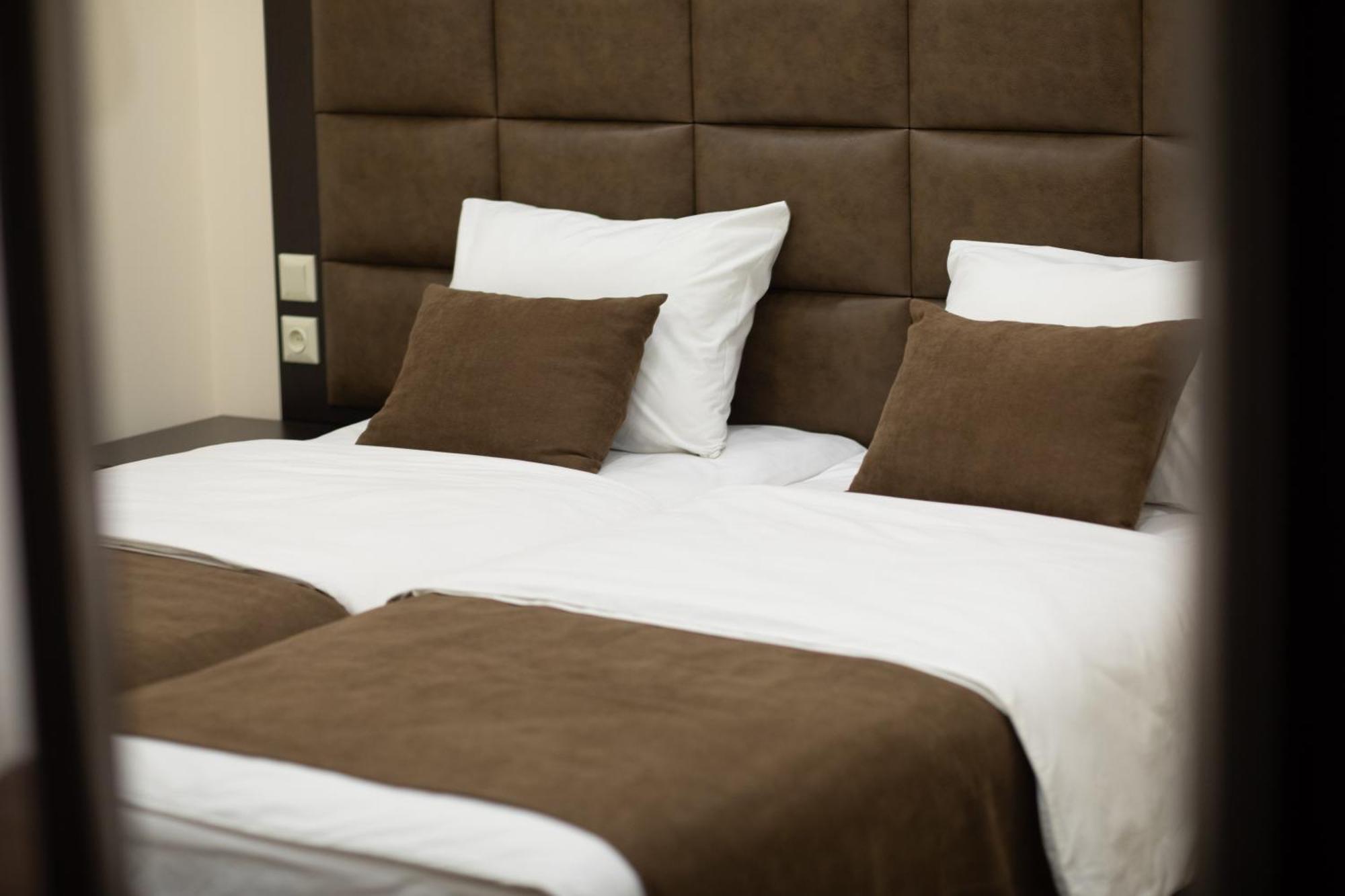 Boutique Living Hotel Yerevan Ngoại thất bức ảnh