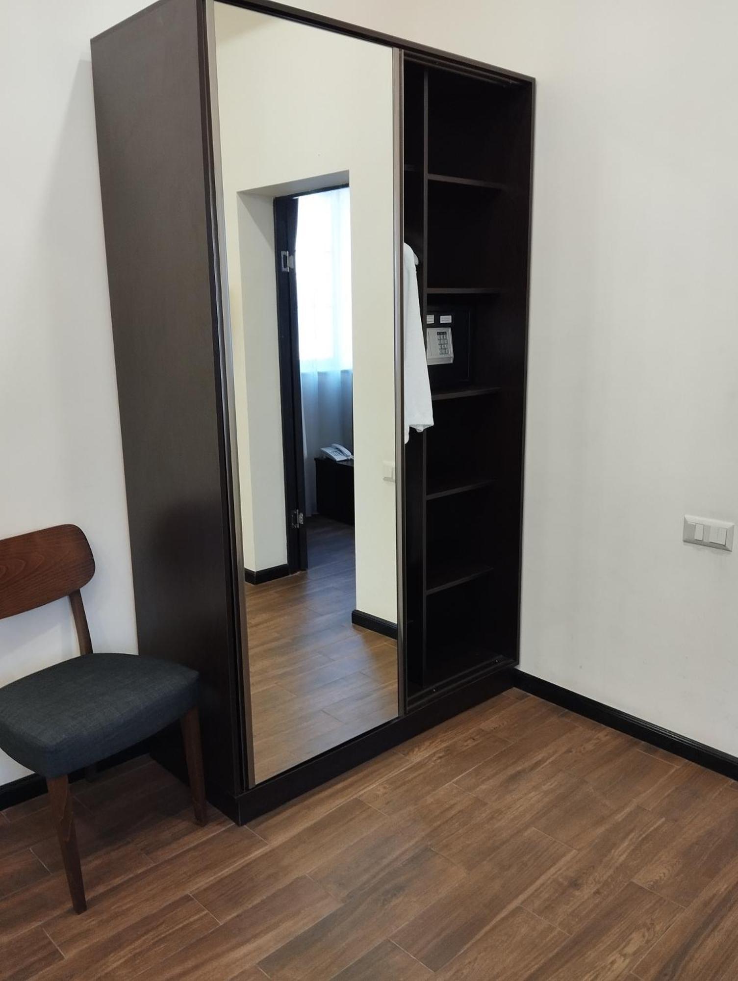 Boutique Living Hotel Yerevan Ngoại thất bức ảnh