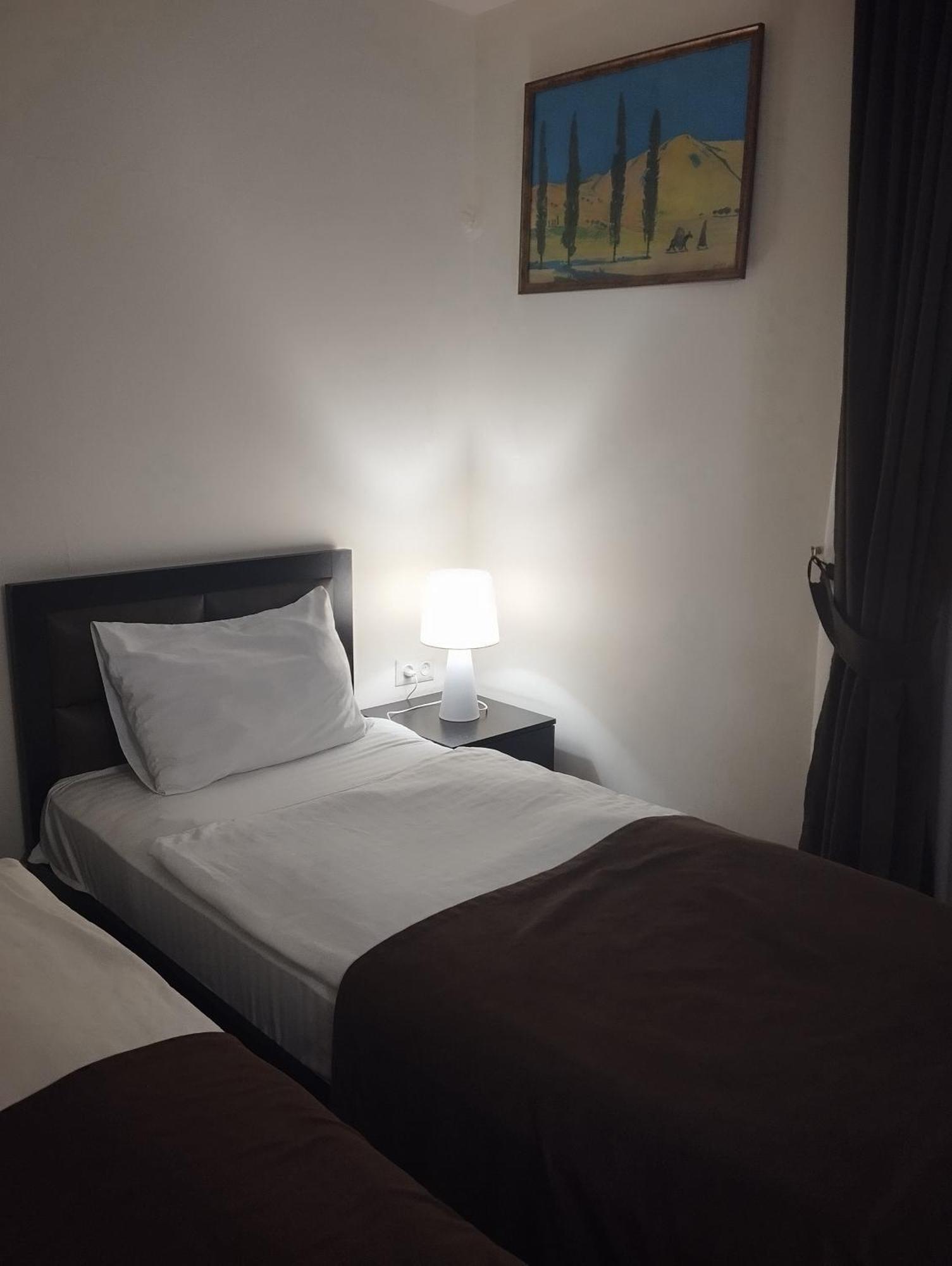 Boutique Living Hotel Yerevan Ngoại thất bức ảnh
